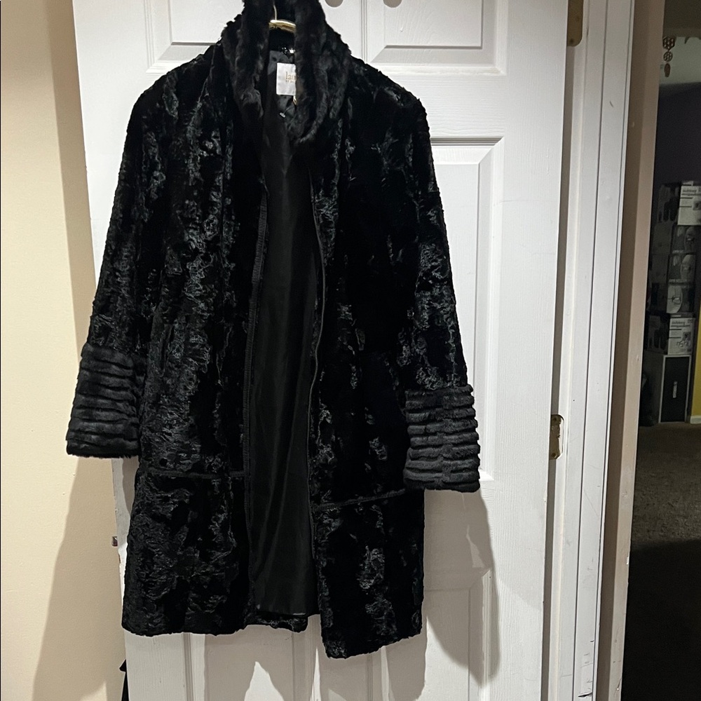 Laundry By Shelli Segal Black Garment